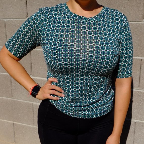 Raglan Top - Picture 1 of 2